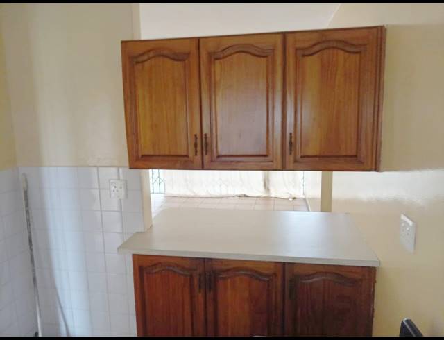 2 BEDROOM APARTMENT FOR SALE IN VANDERBIJLPARK CW 3